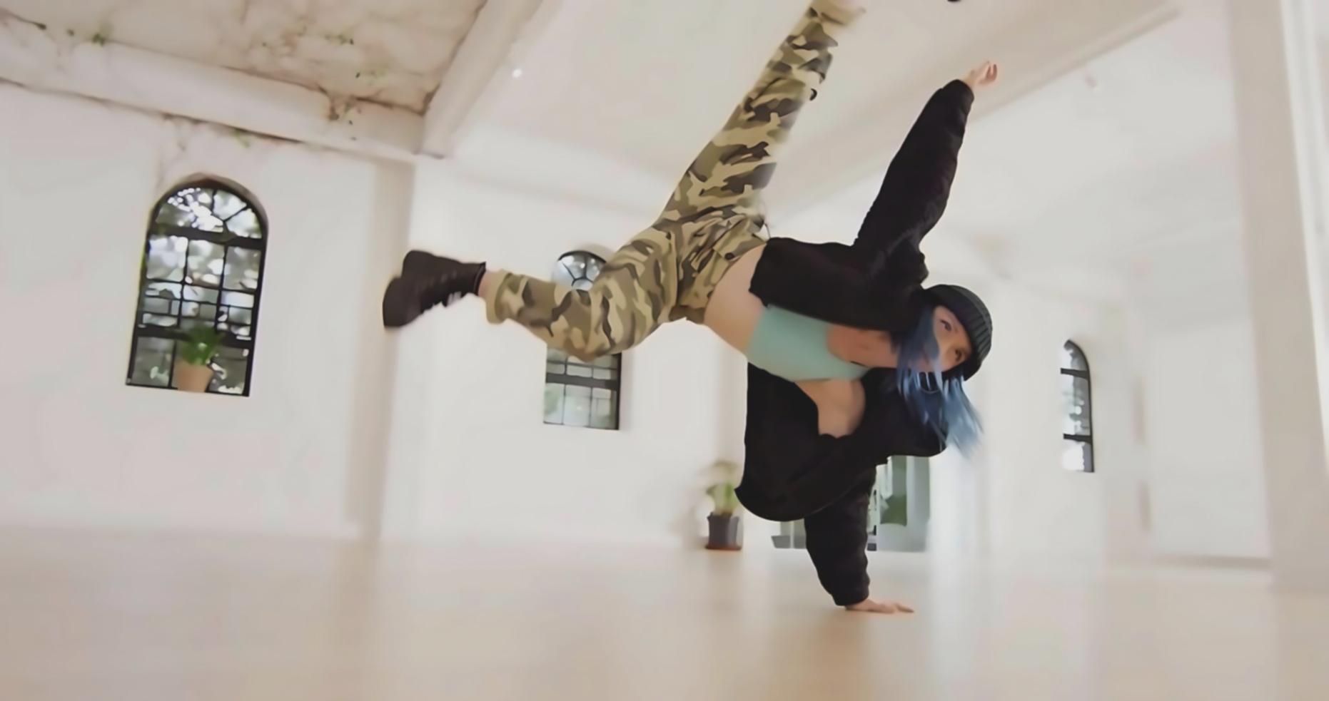 Навчальна програма для партнерських танців